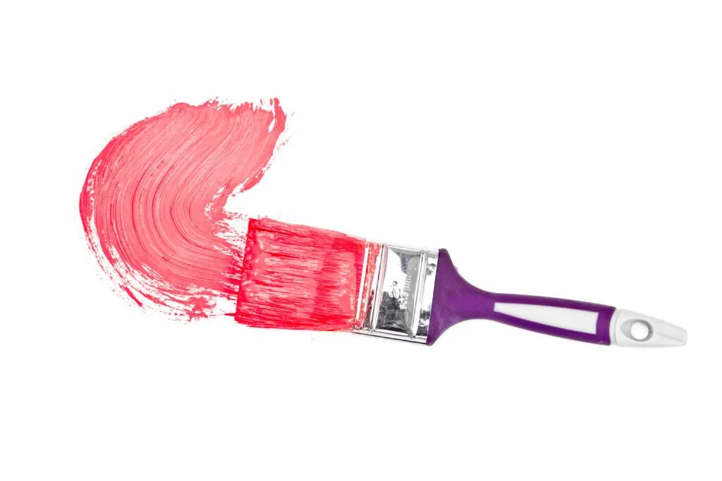 Magenta brush stroke forming semicircle